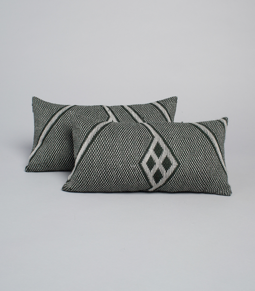 Che Lumbar Pillow in Forest Green – VOZ Apparel