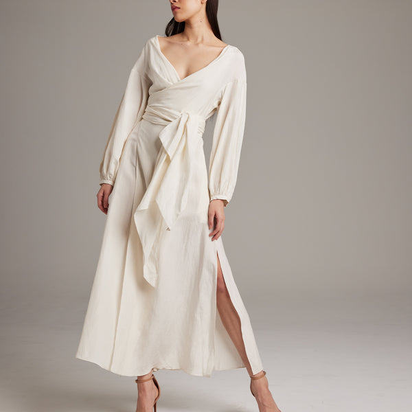 long blouse dress Peasant – VOZ Apparel Size:0P SP23125W Gold Belt with Maxi Front button closure.