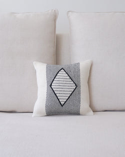 Diamantito Pillow Small – VOZ Apparel