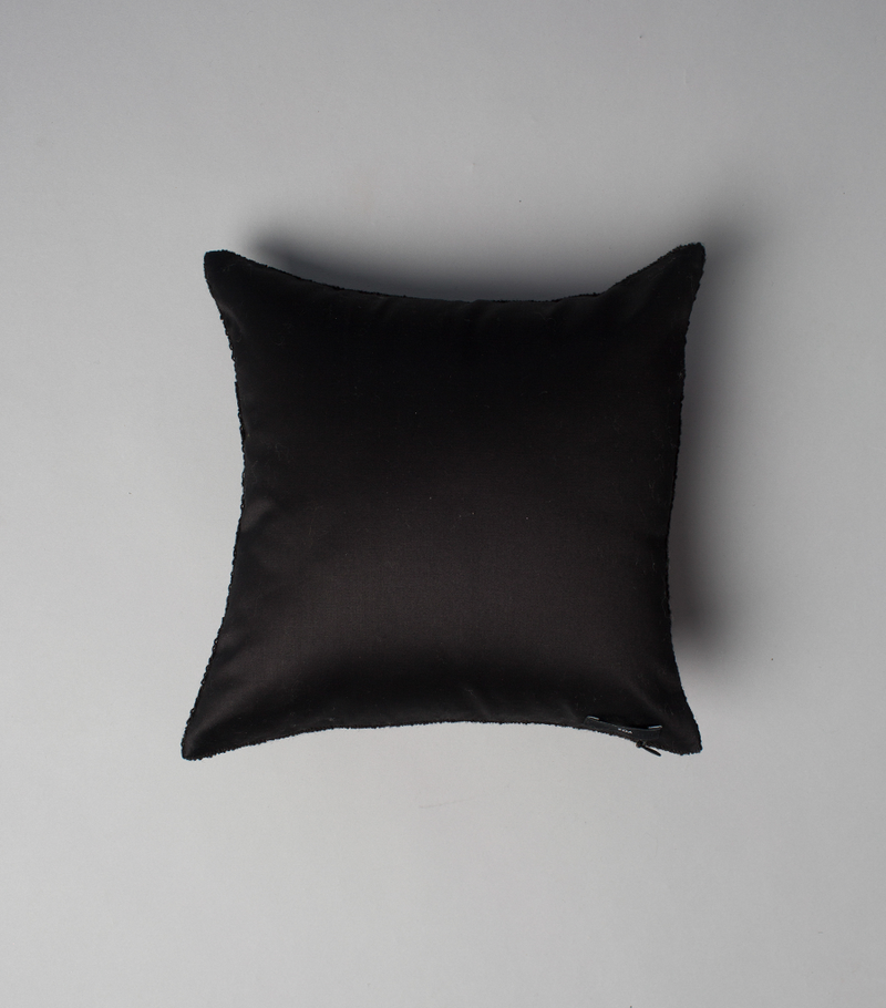 Small Pillow in Fine Wool